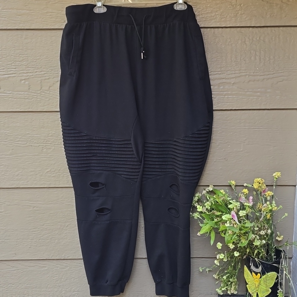 Rue21 Black distressed moto joggers 3x